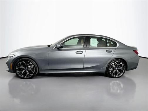2025 BMW 330 i xDrive