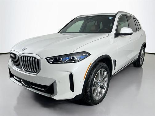 Mineral White Metallic 2026 BMW X5 xDrive40i