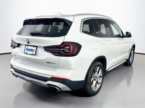 Mineral White Metallic 2022 BMW X3 xDrive30i