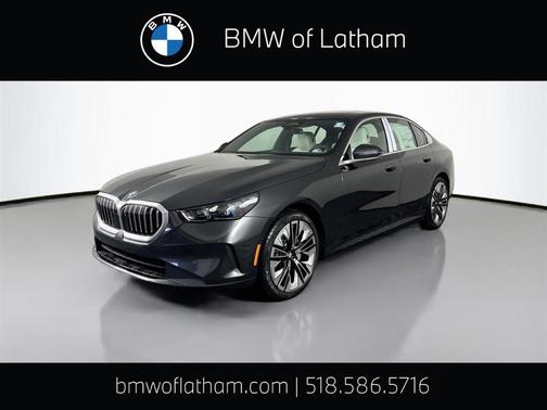 Dark Graphite Metallic 2026 BMW 530 i xDrive