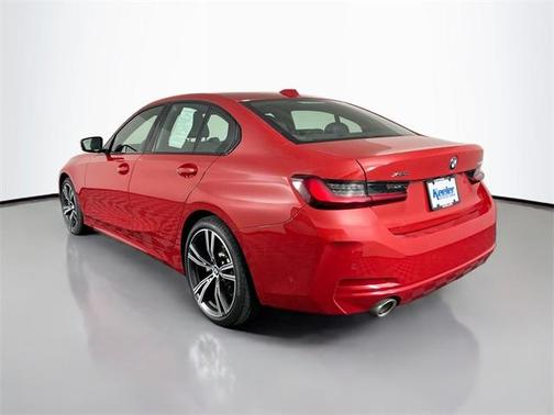 2023 BMW 330 i xDrive