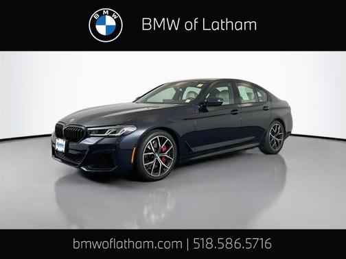 Carbon Black Metallic 2023 BMW 540 i xDrive