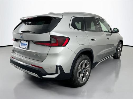 Space Silver 2025 BMW X1 xDrive28i