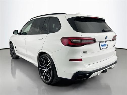 2023 BMW X5 M50i