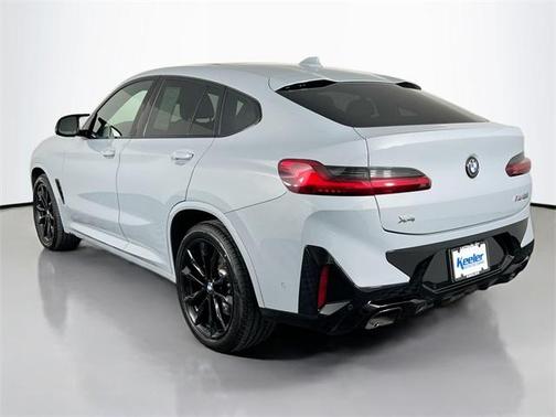 2024 BMW X4 M40i