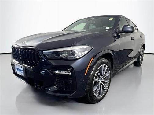 2021 BMW X6 M50i