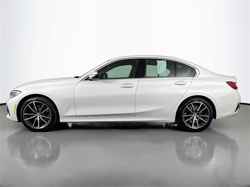 2021 BMW 330 i xDrive