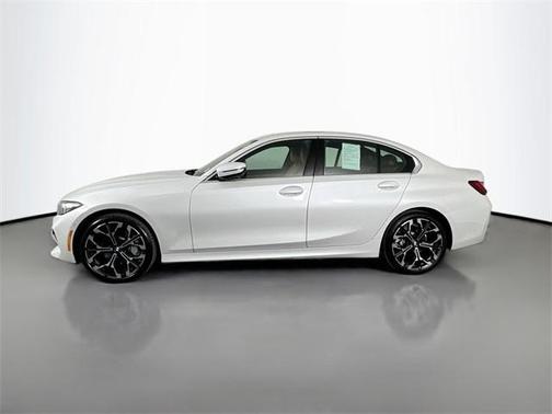 2025 BMW 330 i xDrive