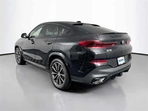 2026 BMW X6 xDrive40i