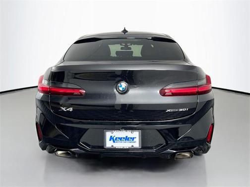 2025 BMW X4 xDrive30i