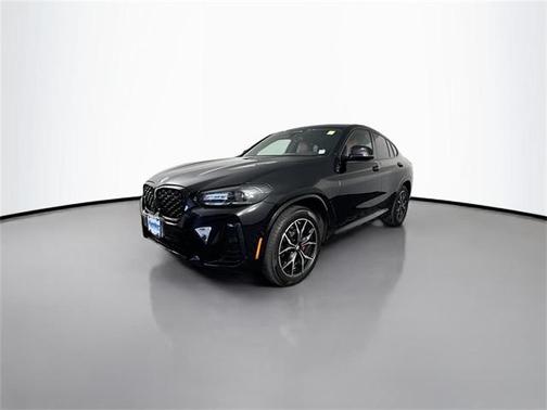 2025 BMW X4 xDrive30i