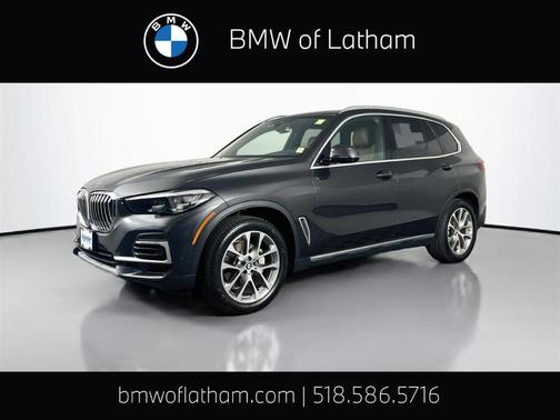 Dark Graphite Metallic 2022 BMW X5 xDrive40i