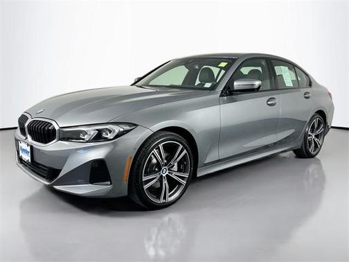 2023 BMW 330 i xDrive