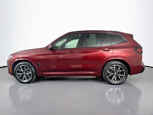 Aventurin Red Metallic 2023 BMW X3 xDrive30i