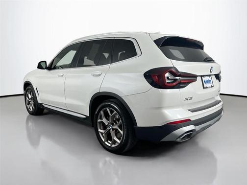 Mineral White Metallic 2022 BMW X3 xDrive30i
