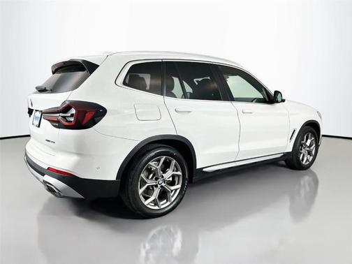 Alpine White 2023 BMW X3 xDrive30i