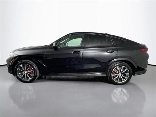 2023 BMW X6 M50i