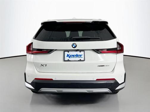 Alpine White 2025 BMW X1 xDrive28i