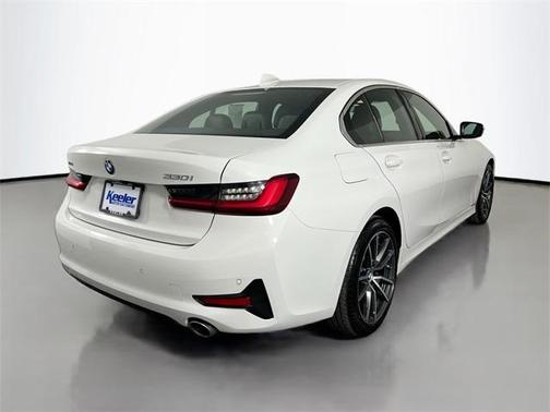 2022 BMW 330 i xDrive