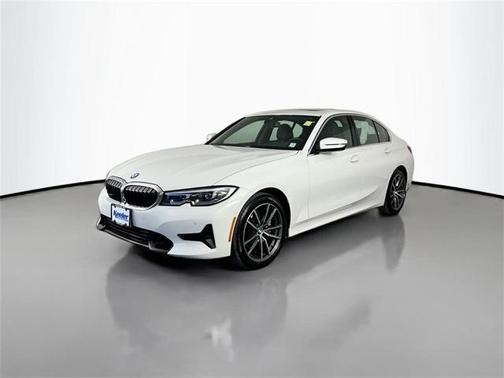 2022 BMW 330 i xDrive