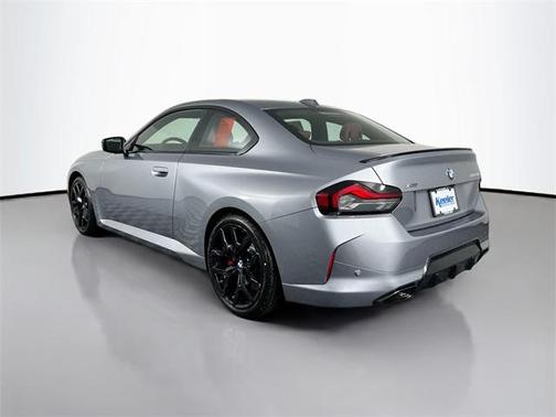 2026 BMW M240 i xDrive