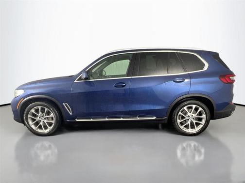 Phytonic Blue Metallic 2023 BMW X5 xDrive40i
