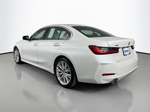 2024 BMW 330 i xDrive