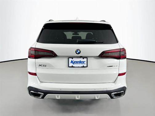 Alpine White 2023 BMW X5 xDrive40i