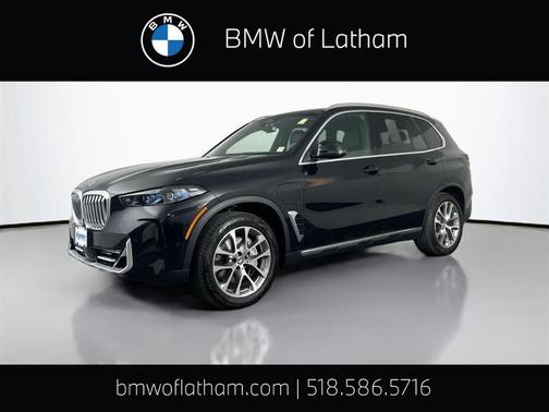 Black Sapphire Metallic 2026 BMW X5 PHEV xDrive50e