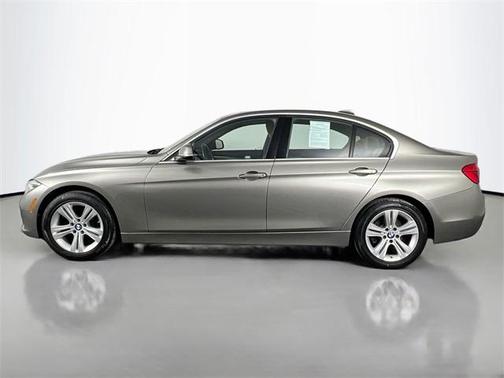 2018 BMW 330 i xDrive