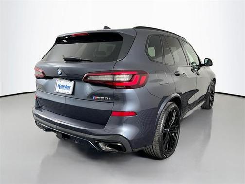 2022 BMW X5 M50i