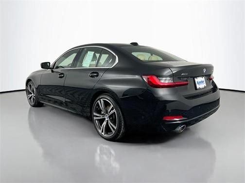 2024 BMW 330 i xDrive