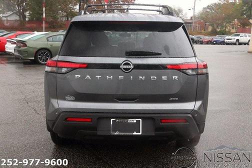 2025 Nissan Pathfinder SV 4WD