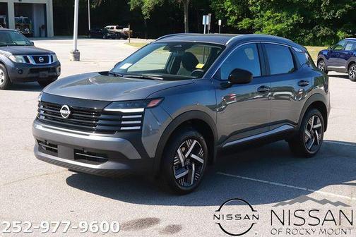 Gun Metallic 2026 Nissan Kicks SV