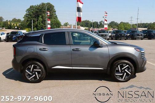 Gun Metallic 2026 Nissan Kicks SV