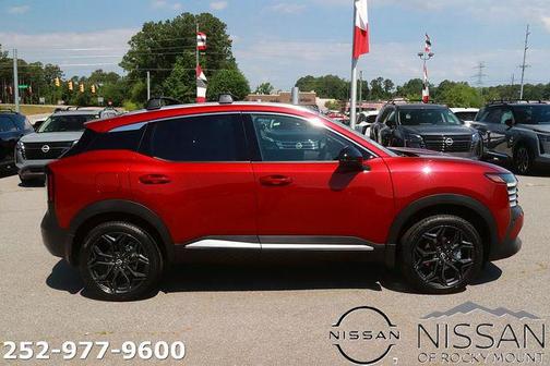 Scarlet Ember Tintcoat 2026 Nissan Kicks SR