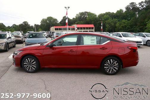 Scarlet Ember Tintcoat 2026 Nissan Altima 2.5 SV