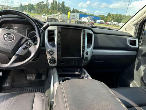 2018 Nissan Titan PRO-4X