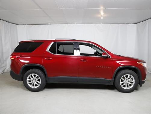 2018 Chevrolet Traverse LT Cloth