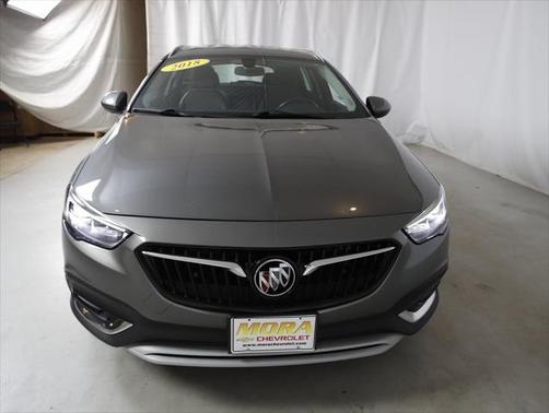 2018 Buick Regal TourX Essence