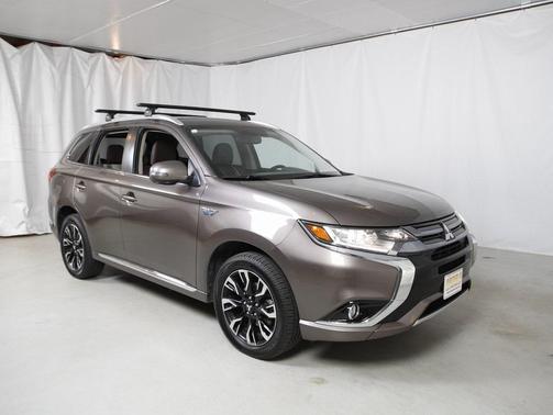 2018 Mitsubishi Outlander PHEV SEL