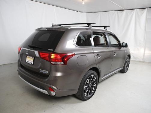 2018 Mitsubishi Outlander PHEV SEL