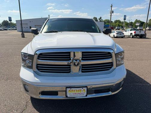 Bright White Clearcoat 2016 RAM 1500 Big Horn