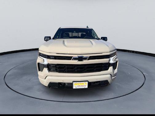 White Sands 2026 Chevrolet Silverado 1500 RST