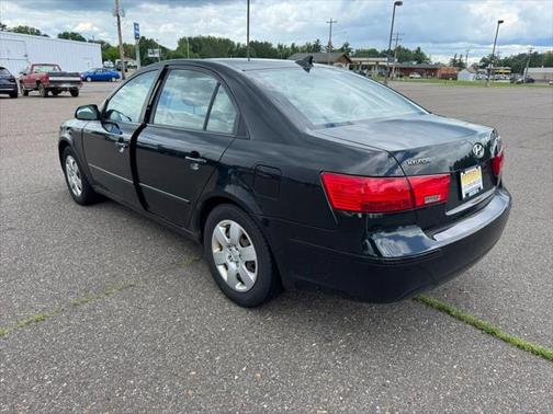 2010 Hyundai SONATA GLS