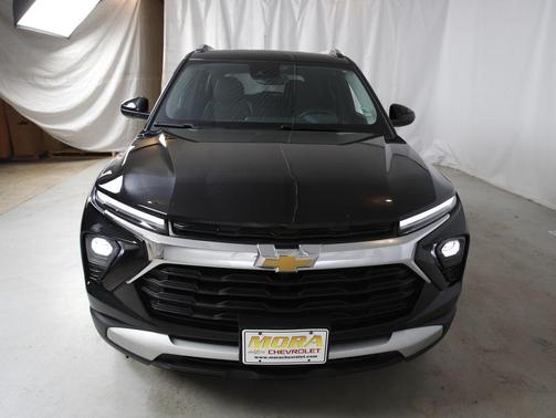 Mosaic Black Metallic 2024 Chevrolet Trailblazer LT