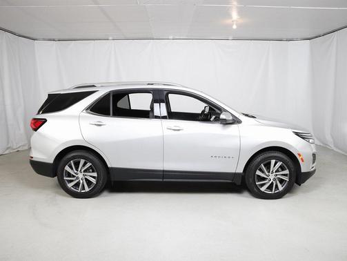 2022 Chevrolet Equinox Premier w/1LZ