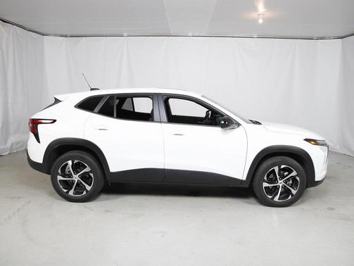 2024 Chevrolet Trax FWD 1RS