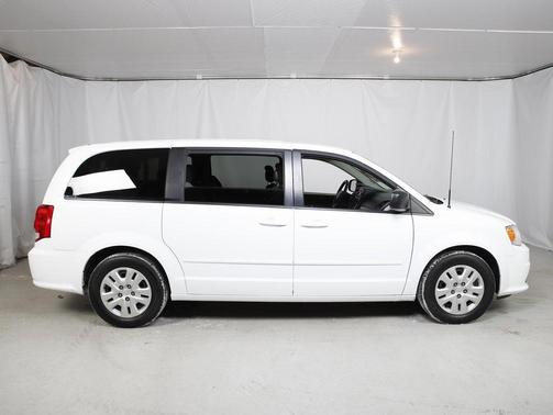 2016 Dodge Grand Caravan AVP/SE