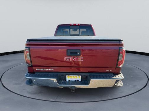 2017 GMC Sierra 1500 SLT